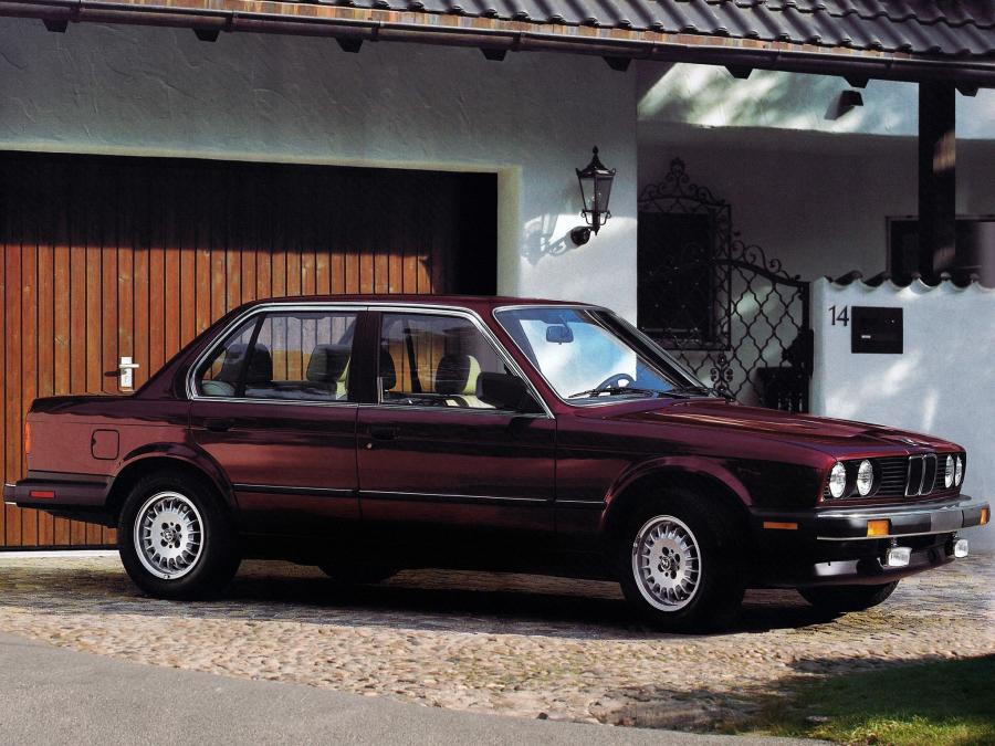  BMW 3-Series Sedan 1982 года  (US) (фото 3 из 3)